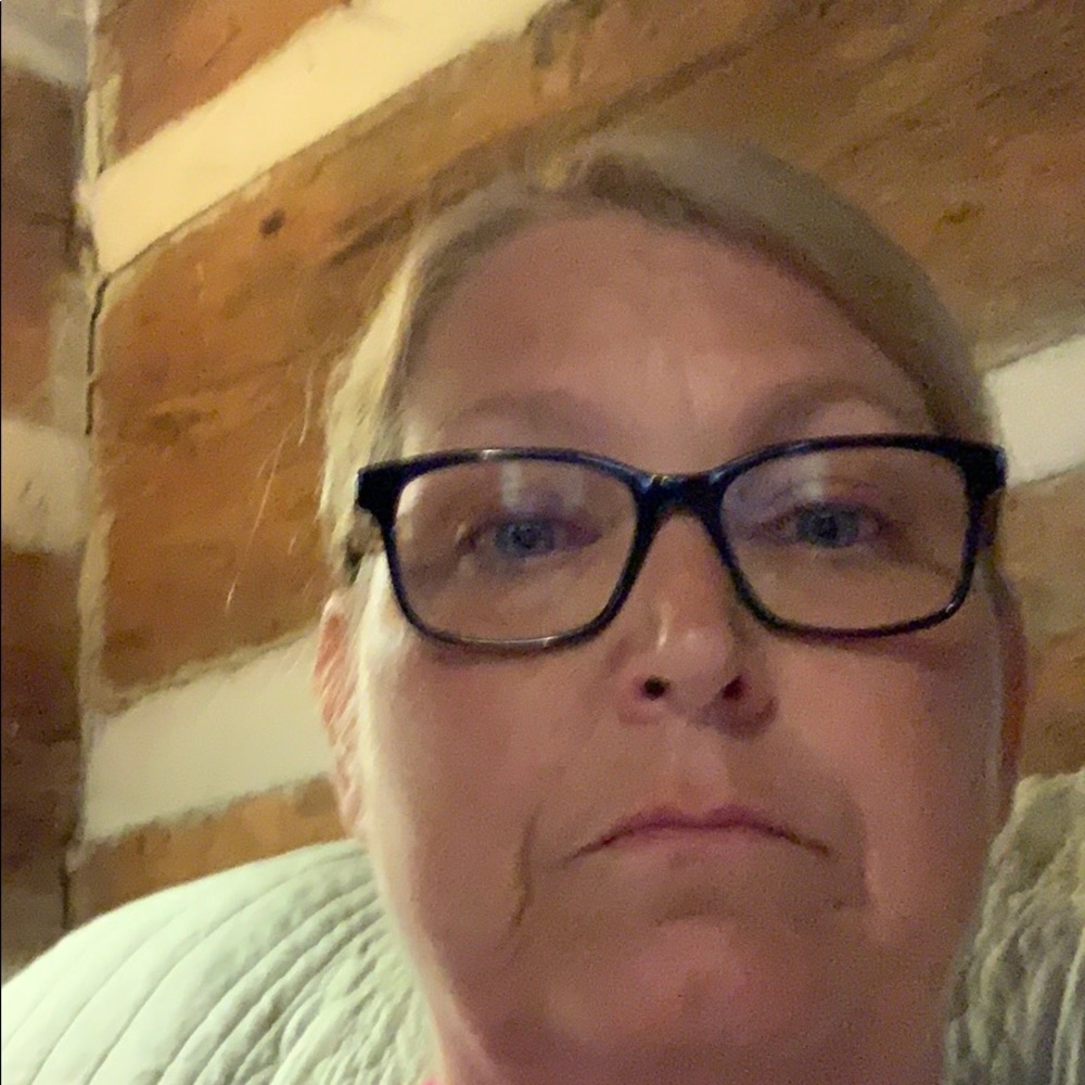 Meet your Posher, Janet